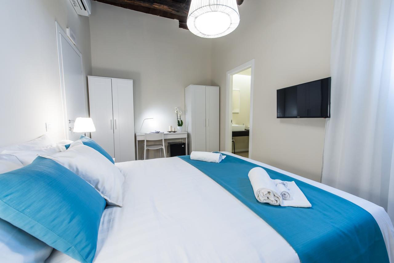 Luxuryenne Hotel Cagliari Exterior photo
