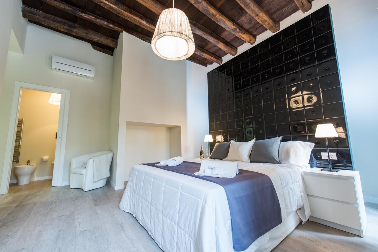 Luxuryenne Hotel Cagliari Exterior photo